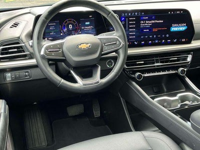 2025 Chevrolet Traverse LT w/1LT