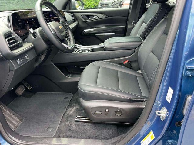 2025 Chevrolet Traverse LT w/1LT