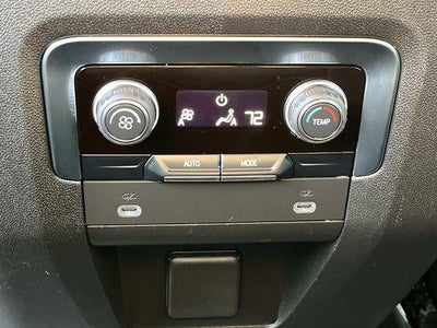 2024 Chevrolet Suburban 4WD LT