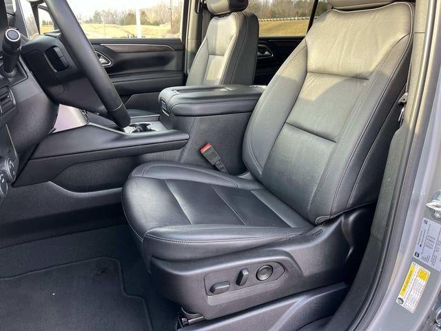 2024 Chevrolet Suburban 4WD LT