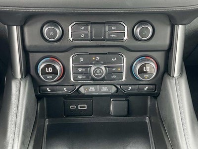 2024 Chevrolet Suburban 4WD LT