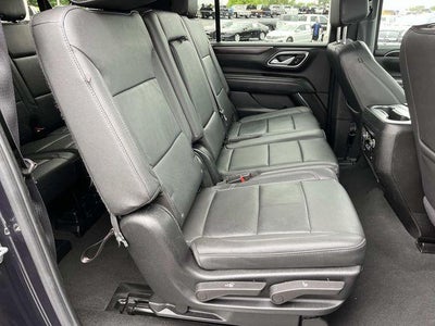2024 Chevrolet Suburban 4WD LT