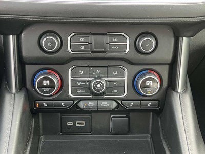 2022 Chevrolet Suburban 4WD Z71