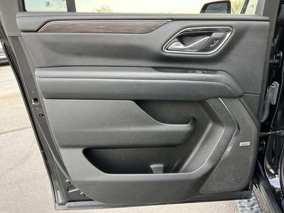 2022 Chevrolet Suburban 4WD Z71