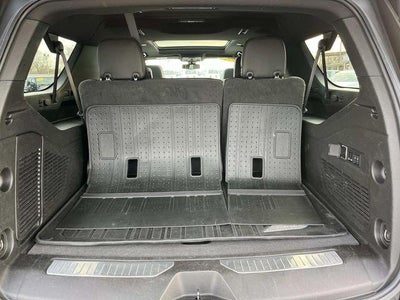 2022 Chevrolet Suburban 4WD Z71