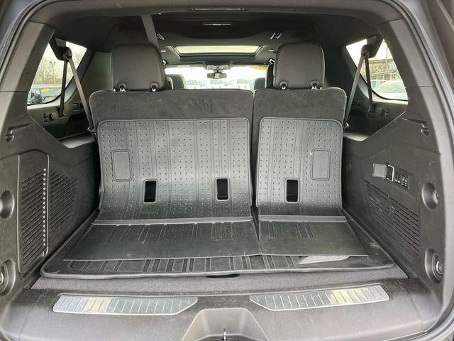 2022 Chevrolet Suburban 4WD Z71