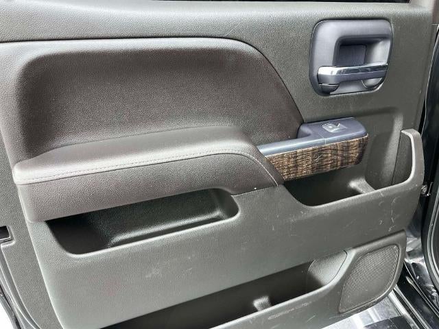 2015 GMC Sierra 2500 HD Crew Cab Standard Box 4-Wheel Drive Denali