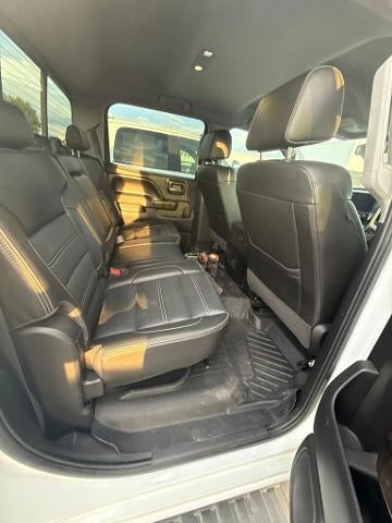 2016 GMC Sierra 2500 HD Crew Cab Standard Box 4-Wheel Drive Denali