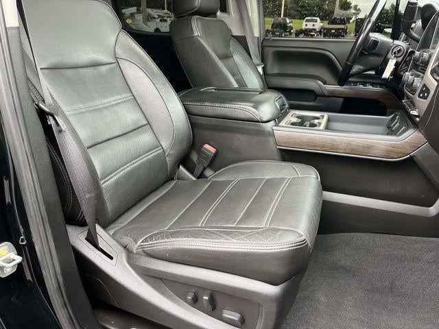 2019 GMC Sierra 3500HD Crew Cab Standard Box 4-Wheel Drive Denali