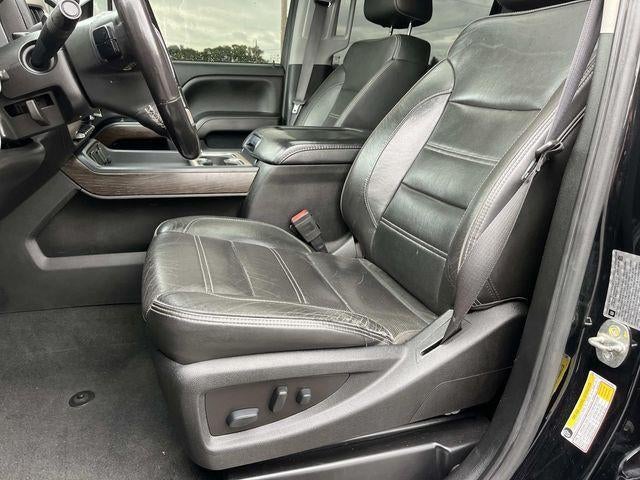 2019 GMC Sierra 3500HD Crew Cab Standard Box 4-Wheel Drive Denali