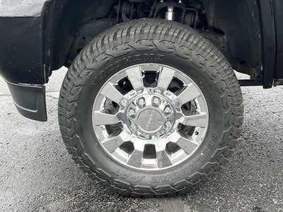 2019 GMC Sierra 3500HD Crew Cab Standard Box 4-Wheel Drive Denali