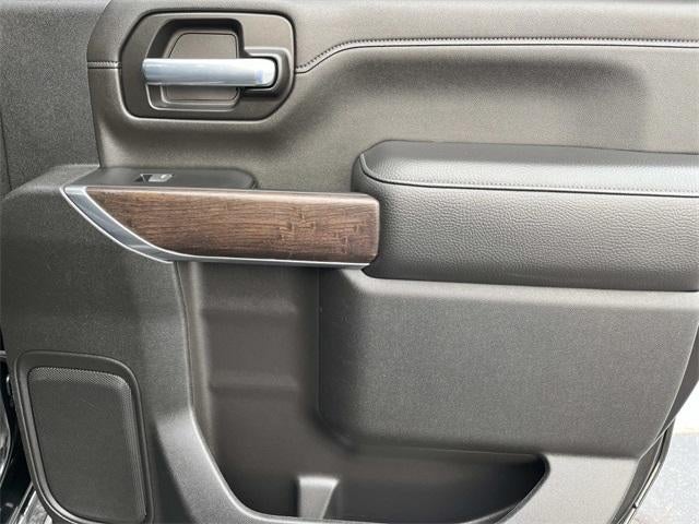 2022 GMC Sierra 2500 HD Crew Cab Standard Box 4-Wheel Drive Denali