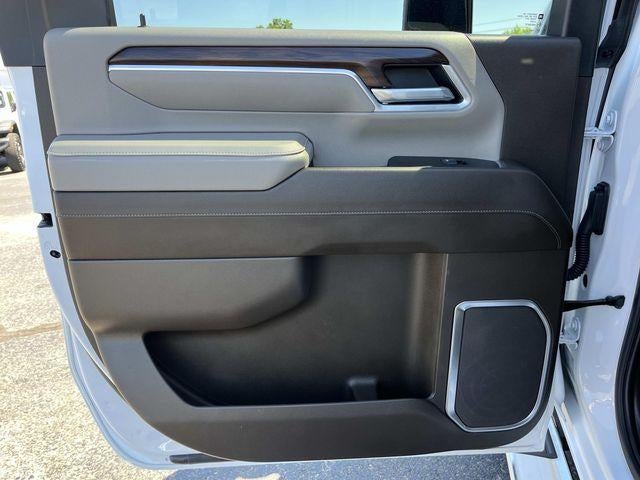 2025 GMC Sierra 2500 HD Crew Cab Standard Box 4-Wheel Drive SLT