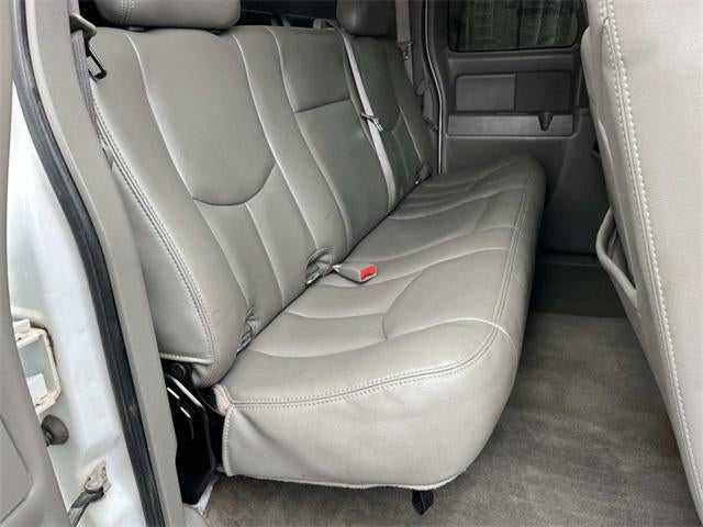 2007 GMC Sierra 2500HD Classic 4WD Extended Cab Standard Box SLT