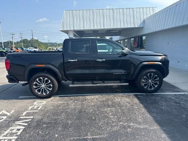 2025 GMC Canyon Crew Cab Short Box 4-Wheel Drive Denali