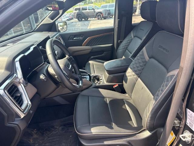 2025 GMC Canyon Crew Cab Short Box 4-Wheel Drive Denali