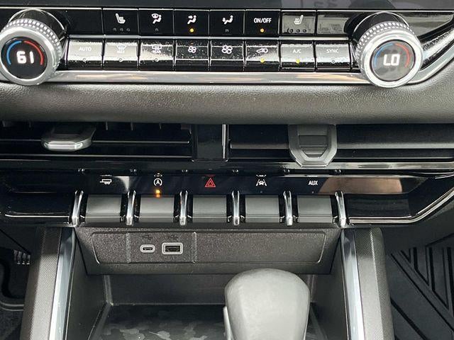 2024 GMC Canyon Crew Cab Short Box 2-Wheel Drive Elevation