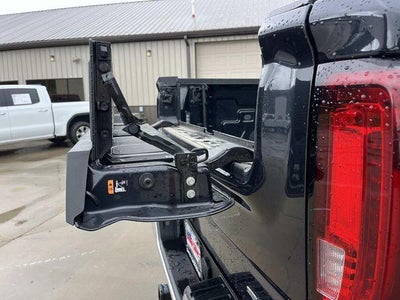 2025 GMC Sierra 1500 Crew Cab Short Box 4-Wheel Drive SLT