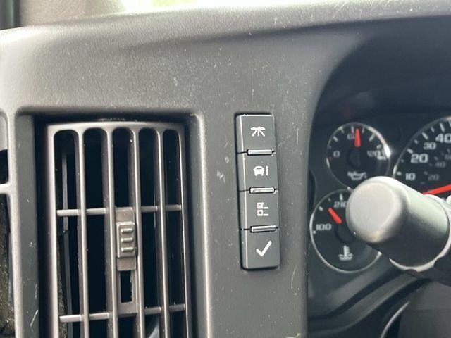 2023 GMC Savana Cargo Van 2500 Regular Wheelbase Rear-Wheel Drive