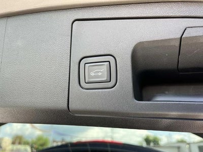 2024 Cadillac XT4 AWD 4dr Premium Luxury