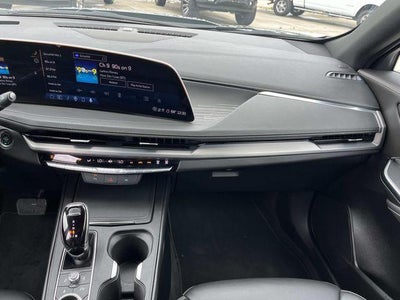 2025 Cadillac XT4 AWD 4dr Premium Luxury