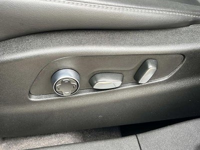 2025 Cadillac XT4 AWD 4dr Premium Luxury