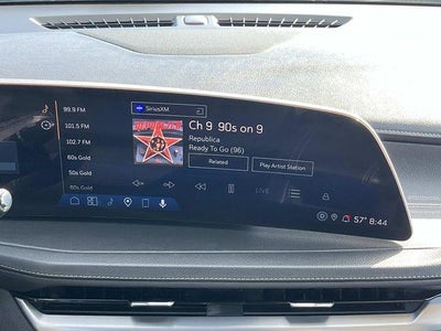 2025 Cadillac XT4 AWD 4dr Premium Luxury
