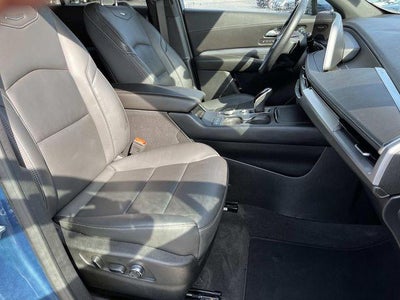 2025 Cadillac XT4 AWD 4dr Premium Luxury
