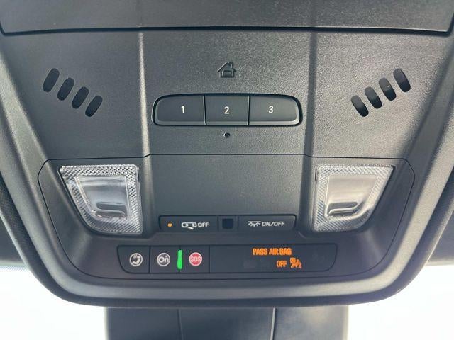 2025 Cadillac XT4 AWD 4dr Premium Luxury