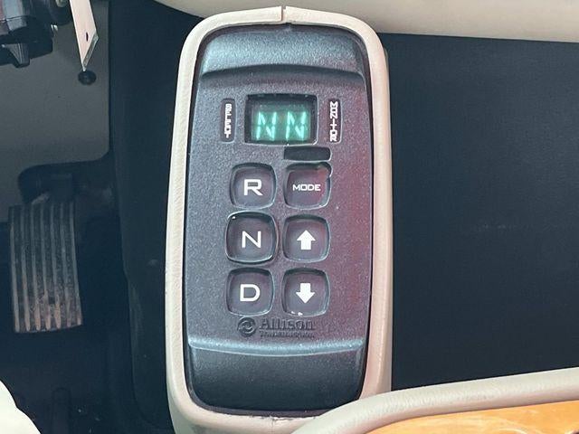 2008 International DuraStar 4400 SBA LP 4X2