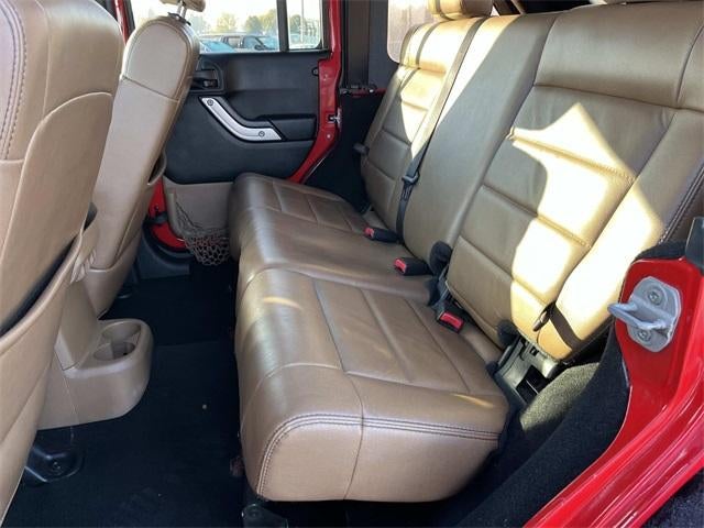 2011 Jeep Wrangler Unlimited 4WD 4dr Sahara