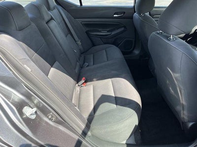 2022 Nissan Altima 2.5 S Sedan