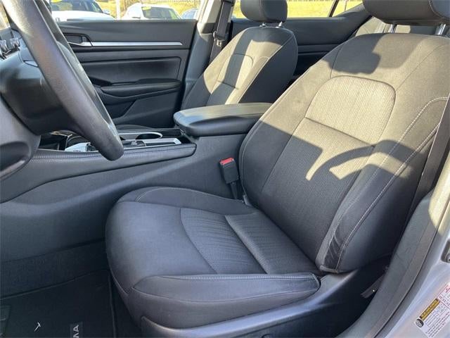 2023 Nissan Altima 2.5 SV Sedan