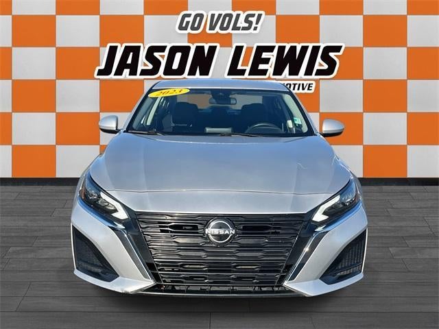 2023 Nissan Altima 2.5 SV Sedan