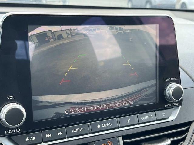 2024 Nissan Altima 2.5 SV Sedan