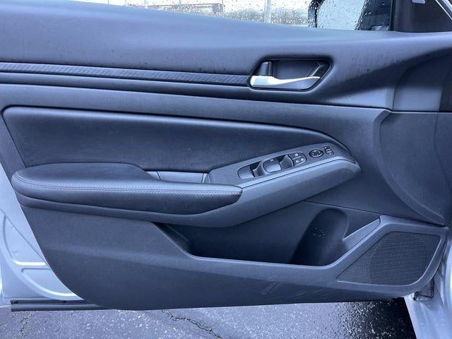 2024 Nissan Altima 2.5 SV Sedan