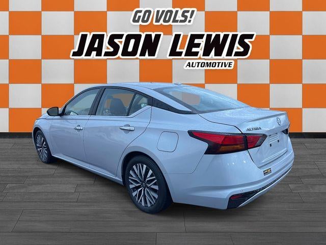 2024 Nissan Altima 2.5 SV Sedan