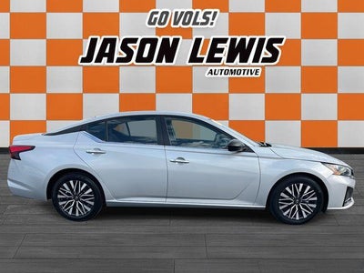 2024 Nissan Altima 2.5 SV Sedan