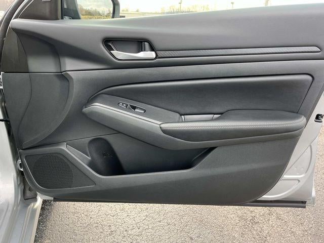 2024 Nissan Altima 2.5 SV Sedan