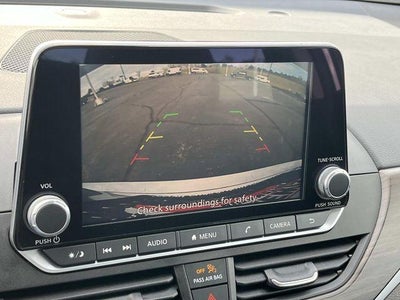 2024 Nissan Altima 2.5 SV Sedan