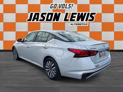 2024 Nissan Altima 2.5 SV Sedan