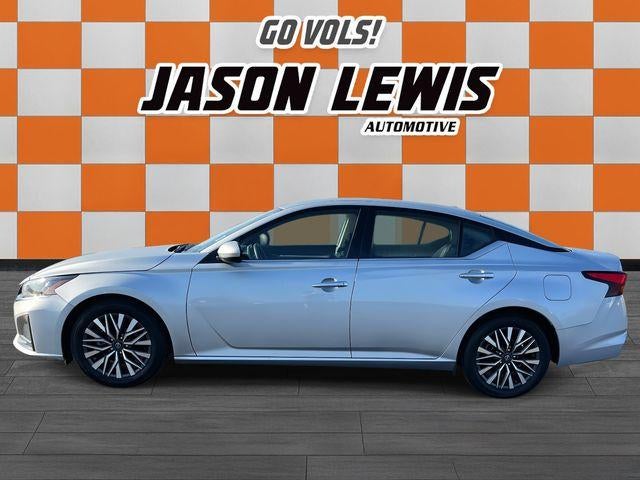 2023 Nissan Altima 2.5 SV Sedan