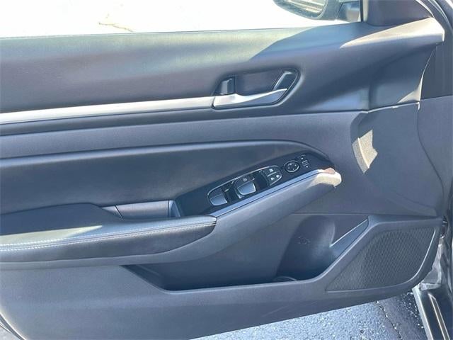 2023 Nissan Altima 2.5 SV Sedan