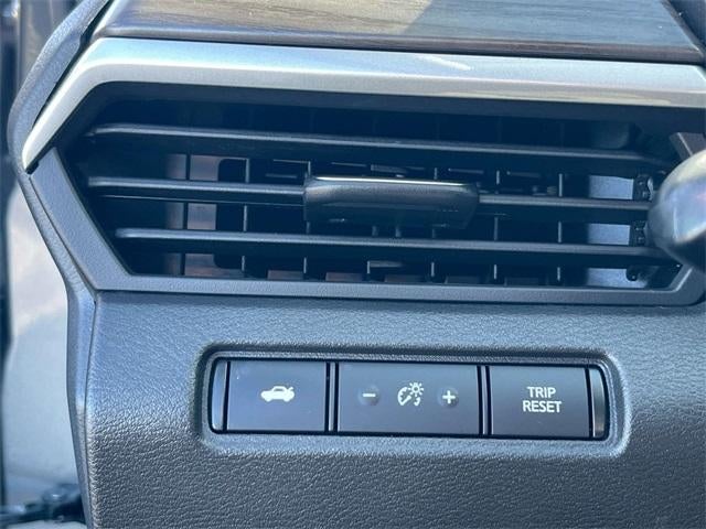 2023 Nissan Altima 2.5 SV Sedan