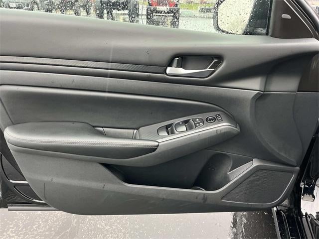 2024 Nissan Altima 2.5 SV Sedan