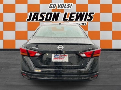 2024 Nissan Altima 2.5 SV Sedan