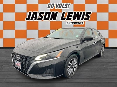 2024 Nissan Altima 2.5 SV Sedan