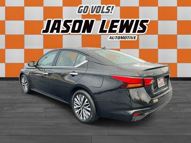 2024 Nissan Altima 2.5 SV Sedan