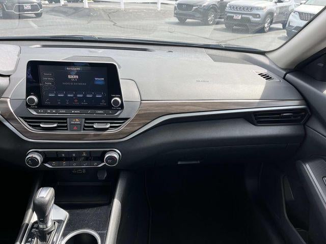 2024 Nissan Altima 2.5 SV Sedan