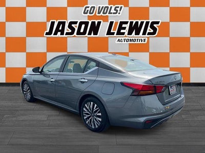 2024 Nissan Altima 2.5 SV Sedan